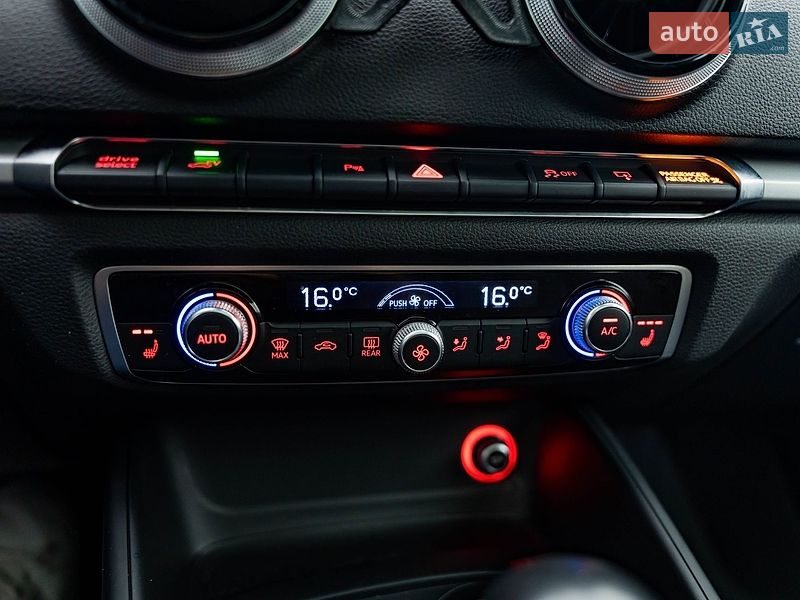 Хэтчбек Audi A3 2016 в Киеве фото 21 Хэтчбек Audi A3 2016 в Киеве