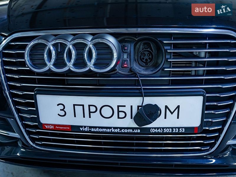 Хэтчбек Audi A3 2016 в Киеве фото 10 Хэтчбек Audi A3 2016 в Киеве
