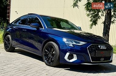 Седан Audi A3 2022 в Дніпрі