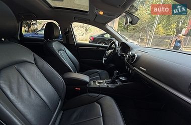 Седан Audi A3 2016 в Києві