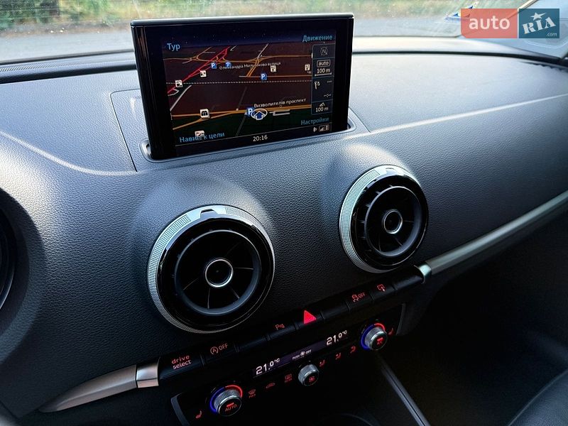 Седан Audi A3 2015 в Києві фото Седан Audi A3 2015 в Києві
