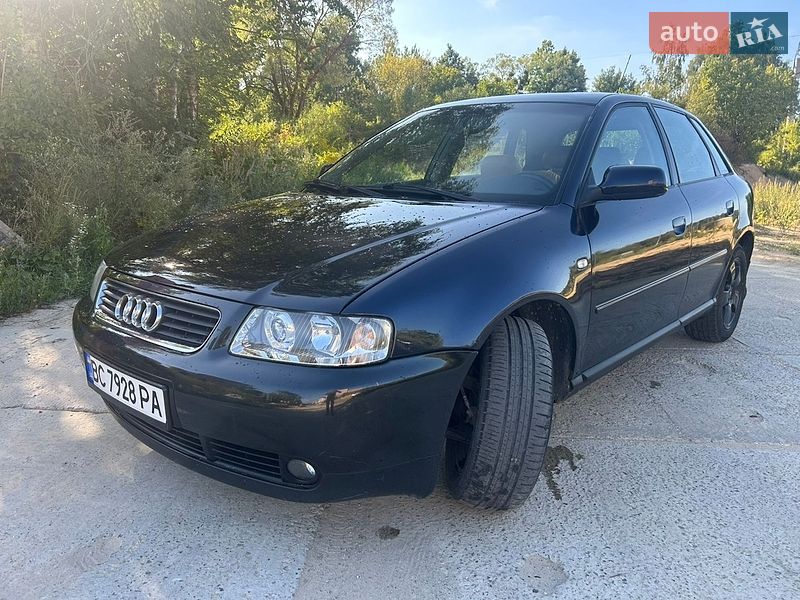 Хэтчбек Audi A3 2002 в Буске