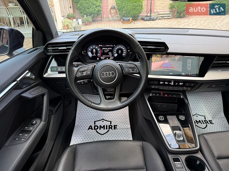 Седан Audi A3 2023 в Черновцах