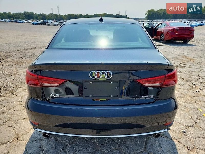 Седан Audi A3 2019 в Львові