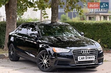 Седан Audi A3 2015 в Стрые