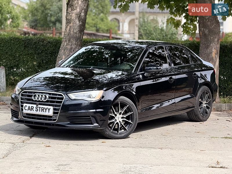 Седан Audi A3 2015 в Стрые