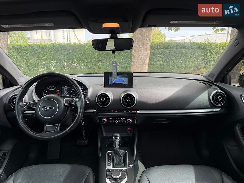 Седан Audi A3 2015 в Стрые