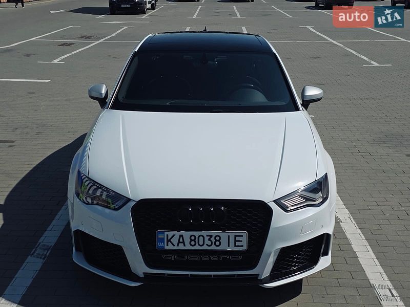 Седан Audi A3 2015 в Киеве