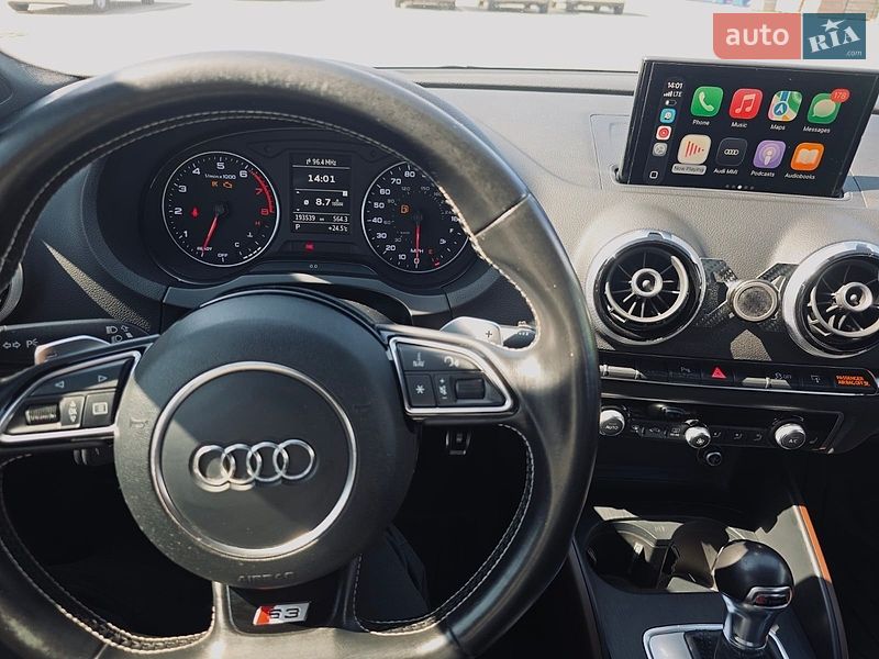 Седан Audi A3 2015 в Киеве