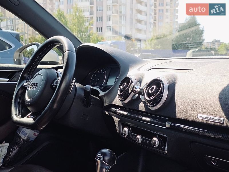 Седан Audi A3 2015 в Киеве