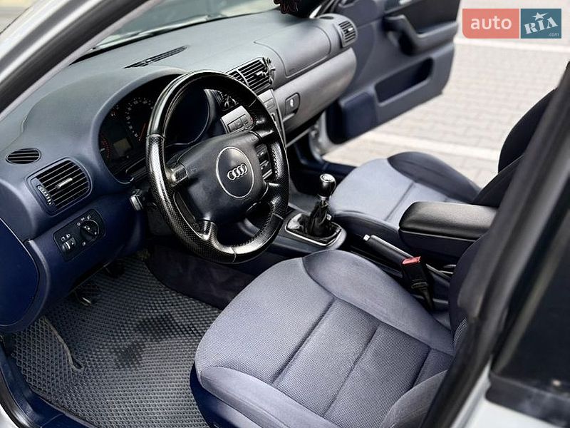 Хэтчбек Audi A3 2003 в Хмельницком