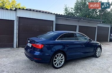 Седан Audi A3 2014 в Чернигове