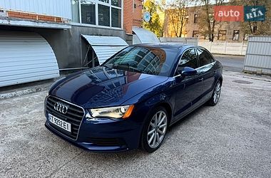 Седан Audi A3 2014 в Чернигове