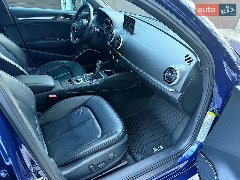 Седан Audi A3 2014 в Чернигове
