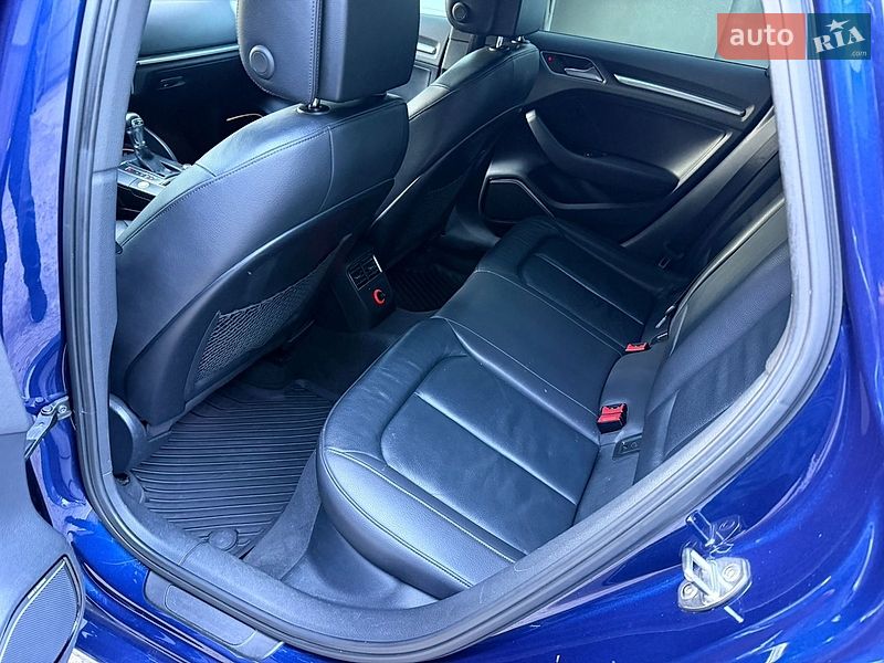 Седан Audi A3 2014 в Чернигове