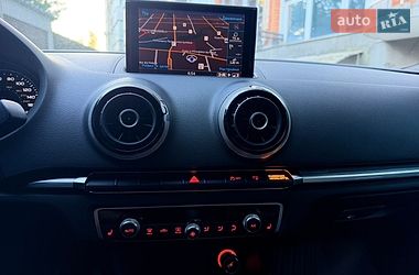 Седан Audi A3 2014 в Чернигове