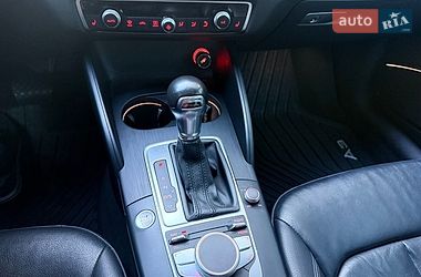 Седан Audi A3 2014 в Чернигове
