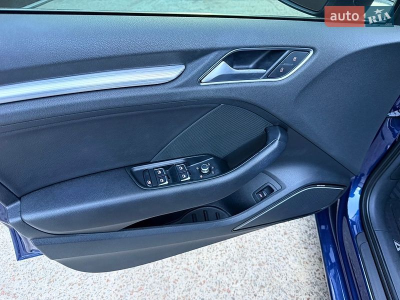 Седан Audi A3 2014 в Чернигове
