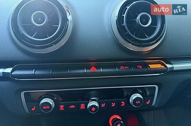 Седан Audi A3 2014 в Чернигове
