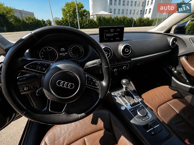 Седан Audi A3 2015 в Києві