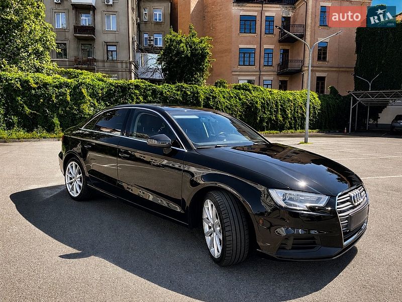 Седан Audi A3 2015 в Києві