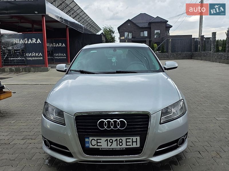 Хетчбек Audi A3 2011 в Чернівцях