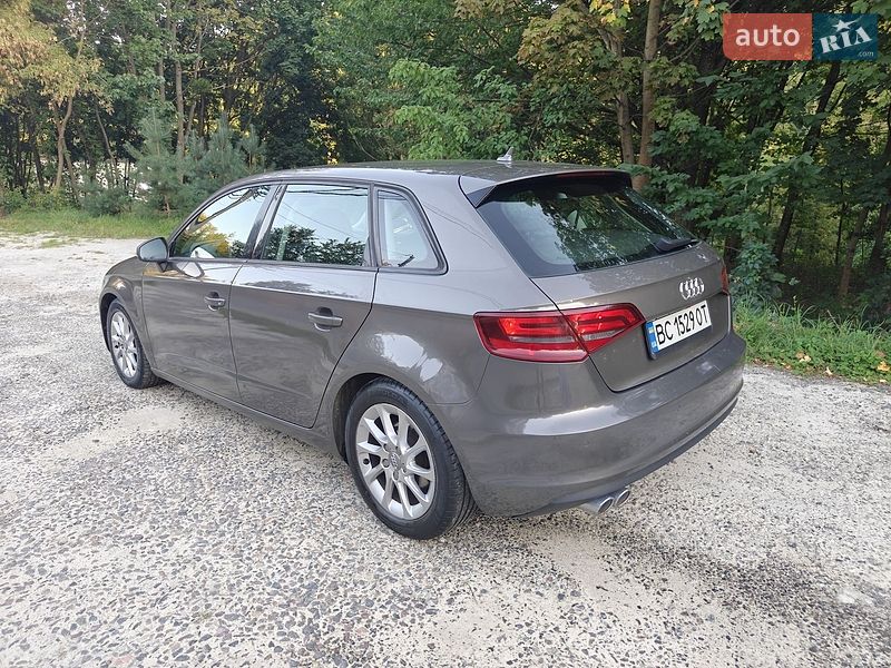 Хэтчбек Audi A3 2014 в Львове