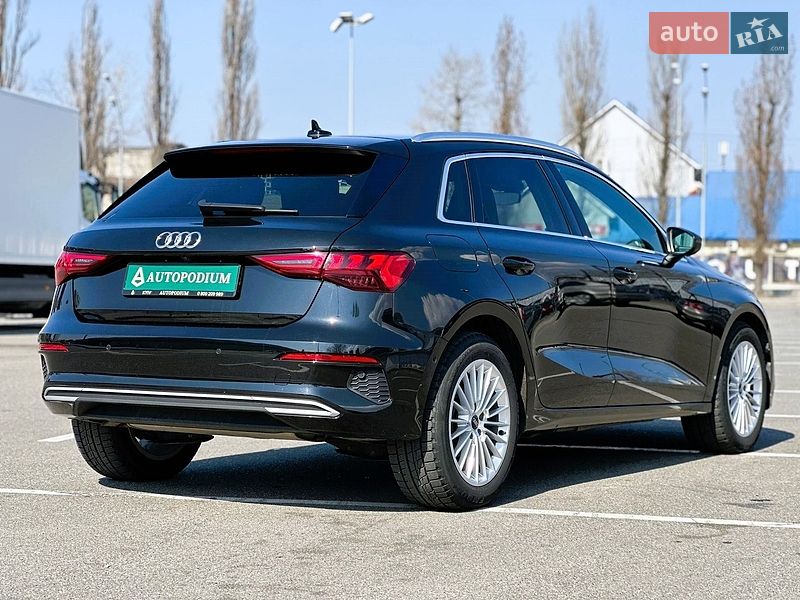 Хетчбек Audi A3 2021 в Києві