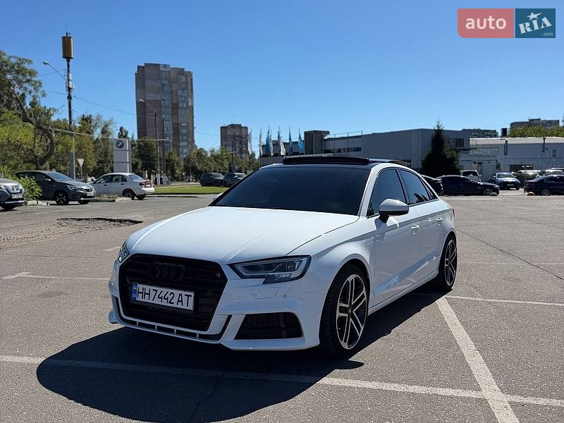 Седан Audi A3 2019 в Одесі