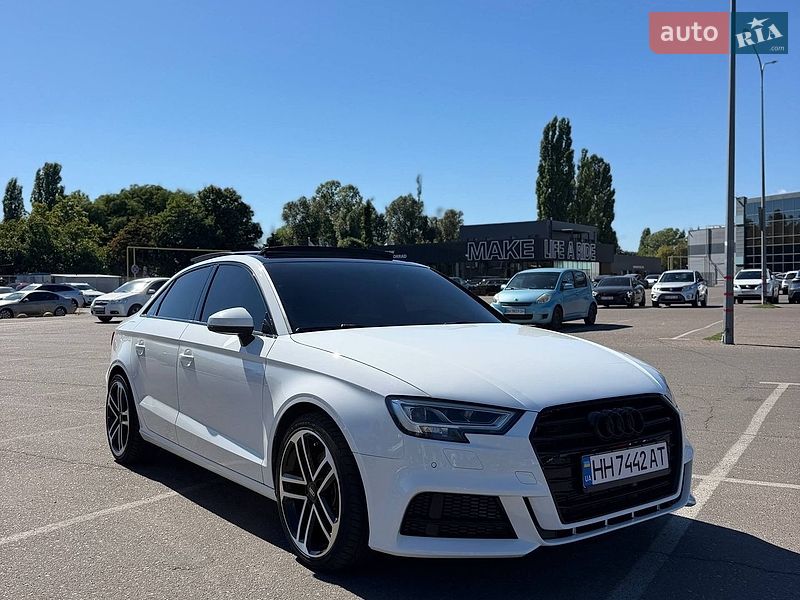 Седан Audi A3 2019 в Одесі