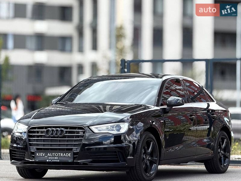 Седан Audi A3 2015 в Києві