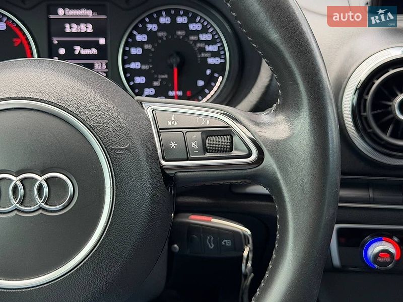Седан Audi A3 2015 в Києві