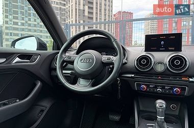 Седан Audi A3 2015 в Києві