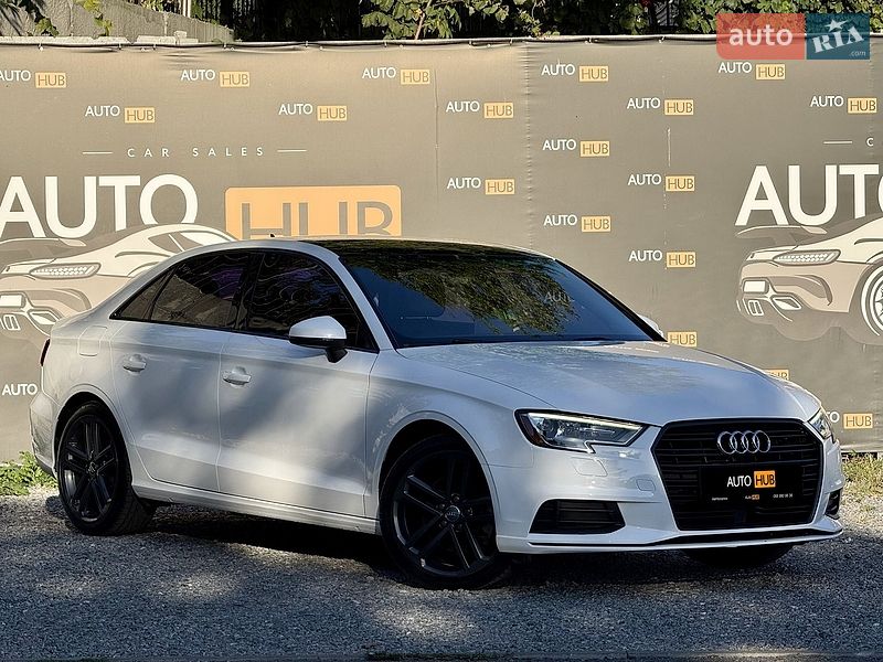 Седан Audi A3 2016 в Харькове
