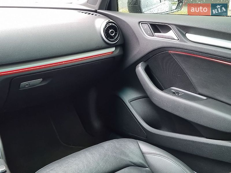Седан Audi A3 2015 в Харькове
