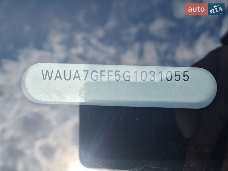 Седан Audi A3 2015 в Харькове