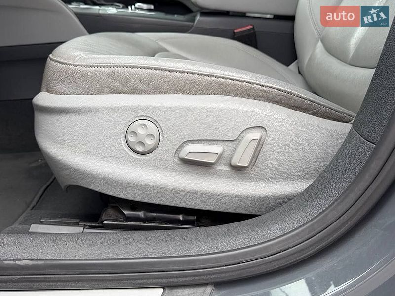 Седан Audi A3 2016 в Львові