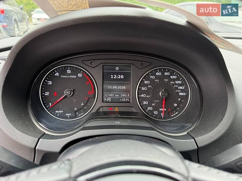 Седан Audi A3 2016 в Львові