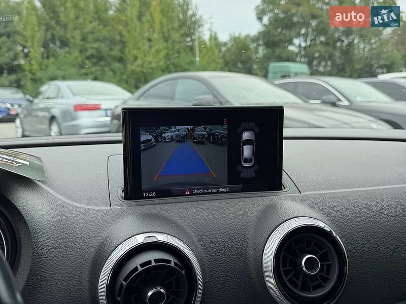 Седан Audi A3 2016 в Львові