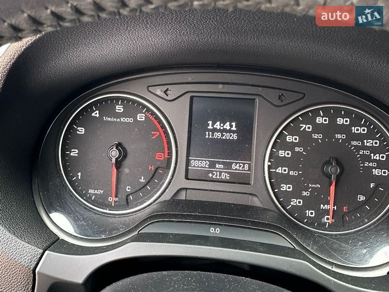 Седан Audi A3 2015 в Тернополе