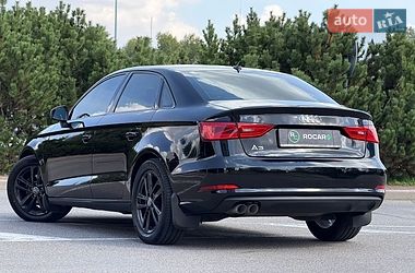 Седан Audi A3 2015 в Києві