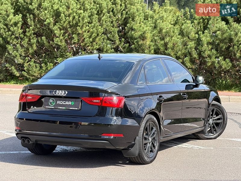 Седан Audi A3 2015 в Києві