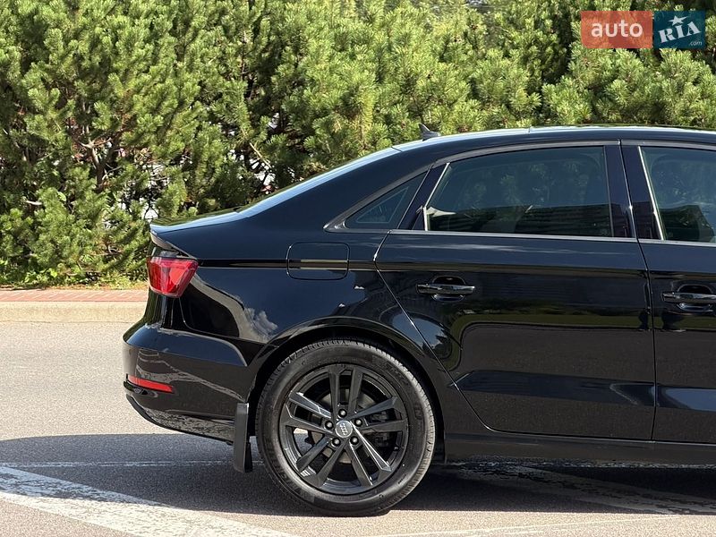 Седан Audi A3 2015 в Києві