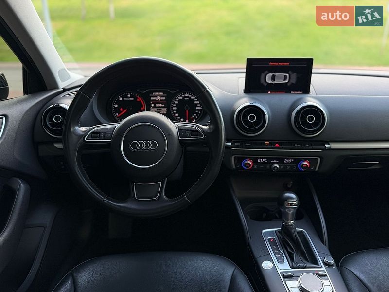 Седан Audi A3 2015 в Києві