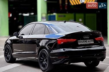 Седан Audi A3 2016 в Києві