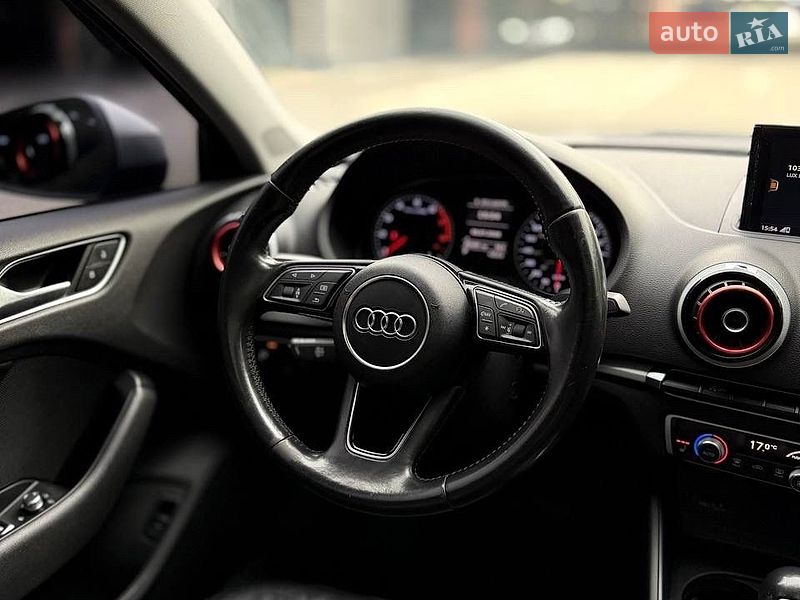 Седан Audi A3 2016 в Києві