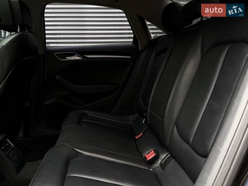 Седан Audi A3 2016 в Києві
