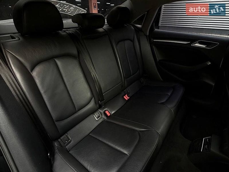 Седан Audi A3 2016 в Києві