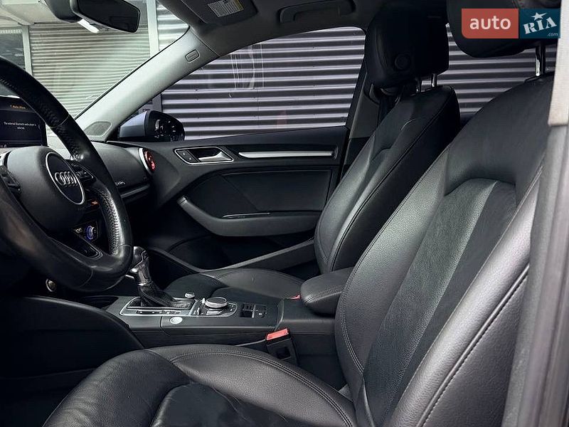 Седан Audi A3 2016 в Києві