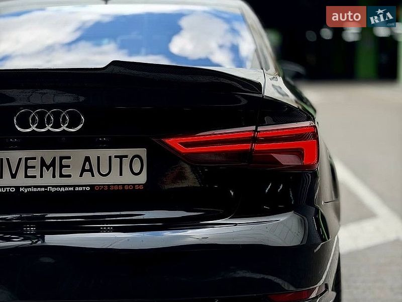 Седан Audi A3 2016 в Києві